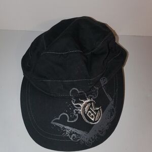 Black Men's Hat with Embroidered Design